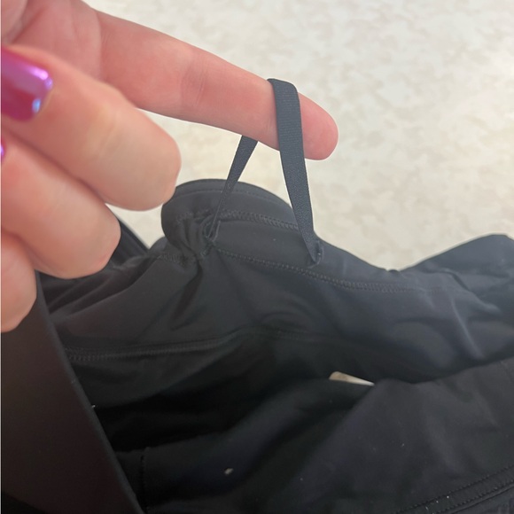 Lululemon Speed Up Mid-Rise Short 4" - Picture 13 of 13